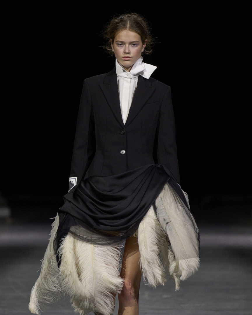 erdem-spring-summer-2027-crop-look-40