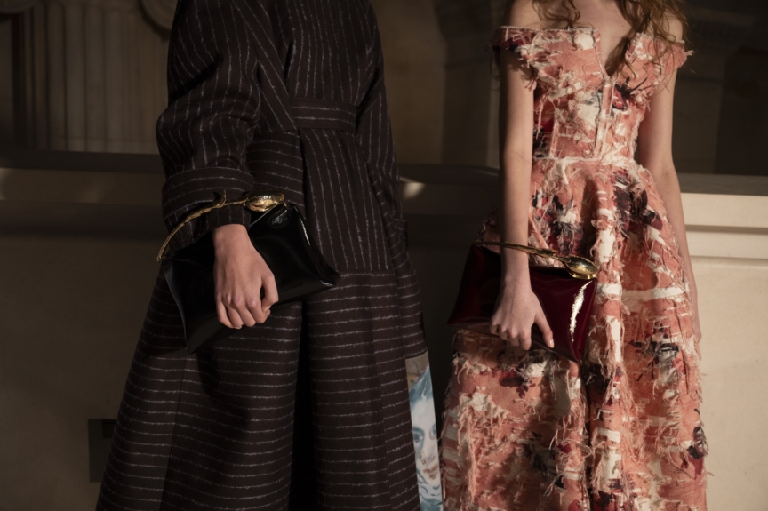 erdem-autumn-winter-2025-collection-backstage-10