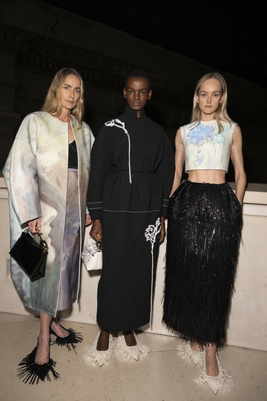 erdem-autumn-winter-2025-collection-backstage-11