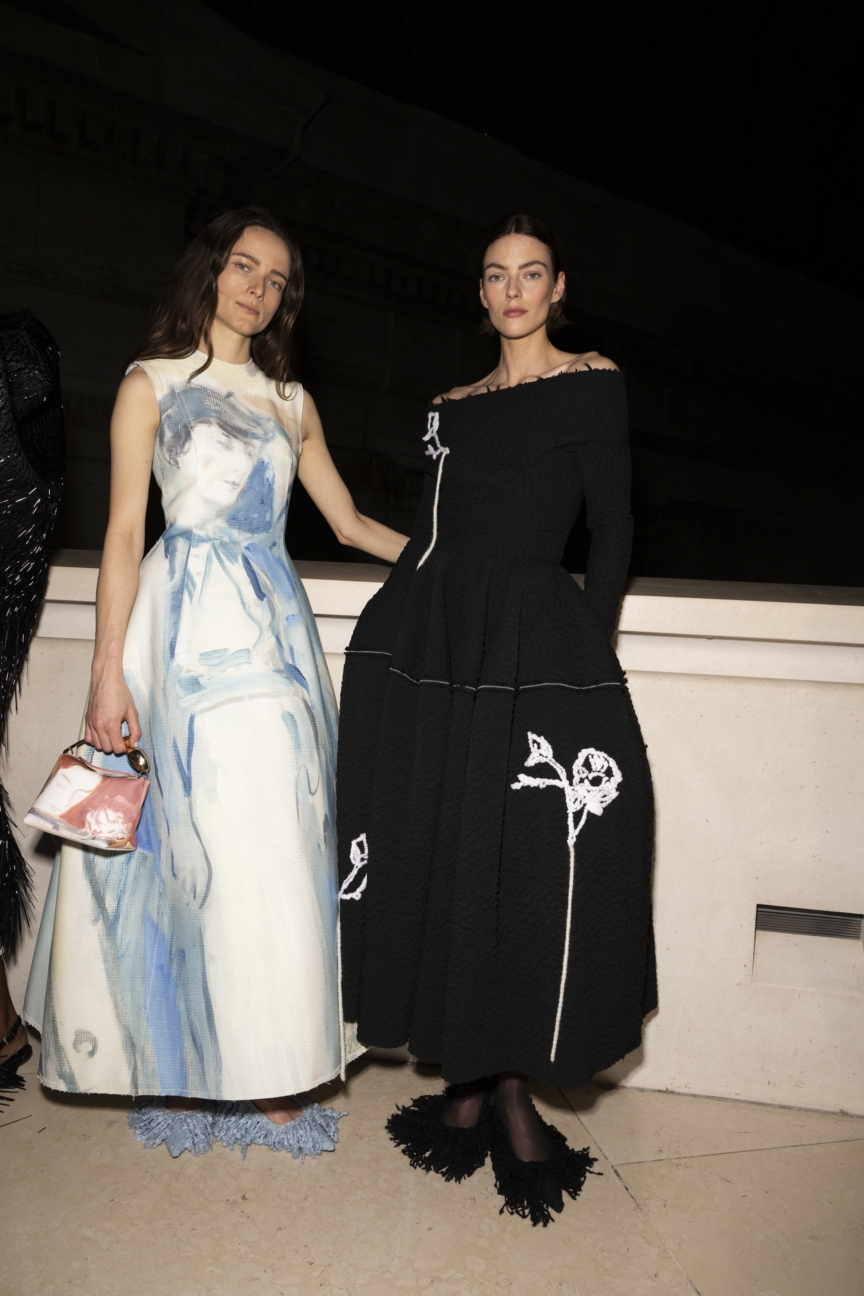 erdem-autumn-winter-2025-collection-backstage-12