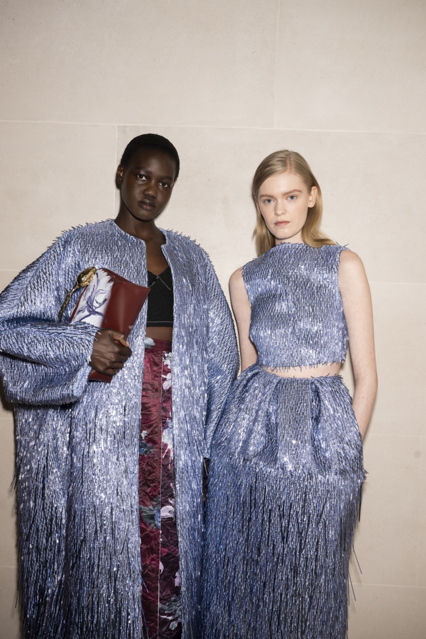 erdem-autumn-winter-2025-collection-backstage-37