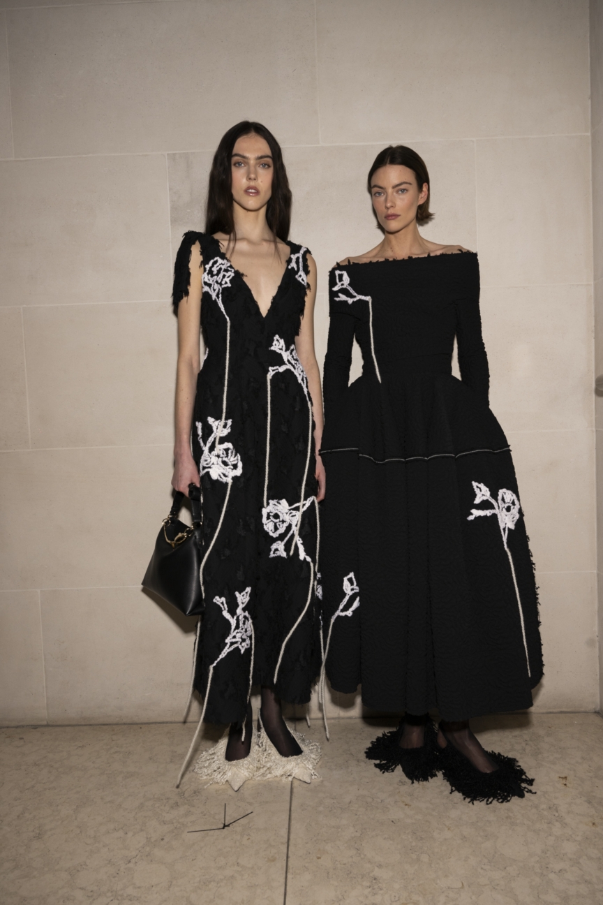 erdem-autumn-winter-2025-collection-backstage-42