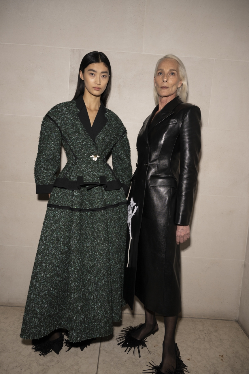 erdem-autumn-winter-2025-collection-backstage-47