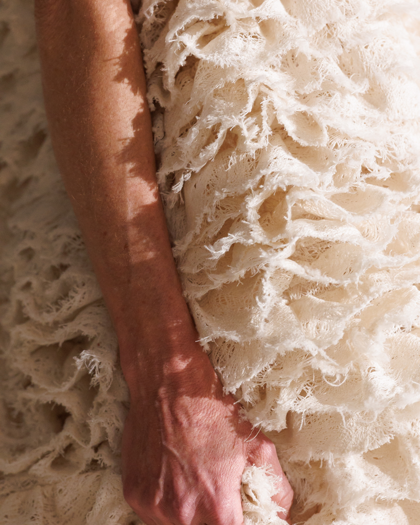 erdem-autumn-winter-2025-collection-details-115