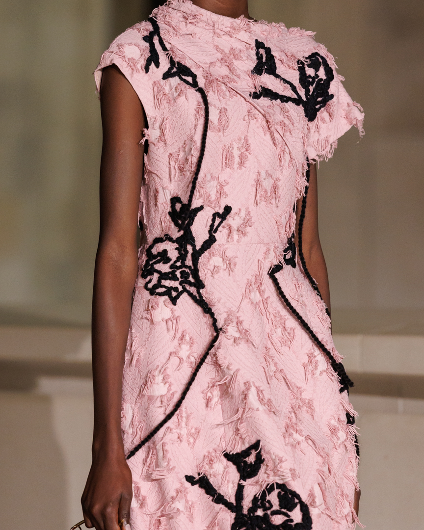erdem-autumn-winter-2025-collection-details-33
