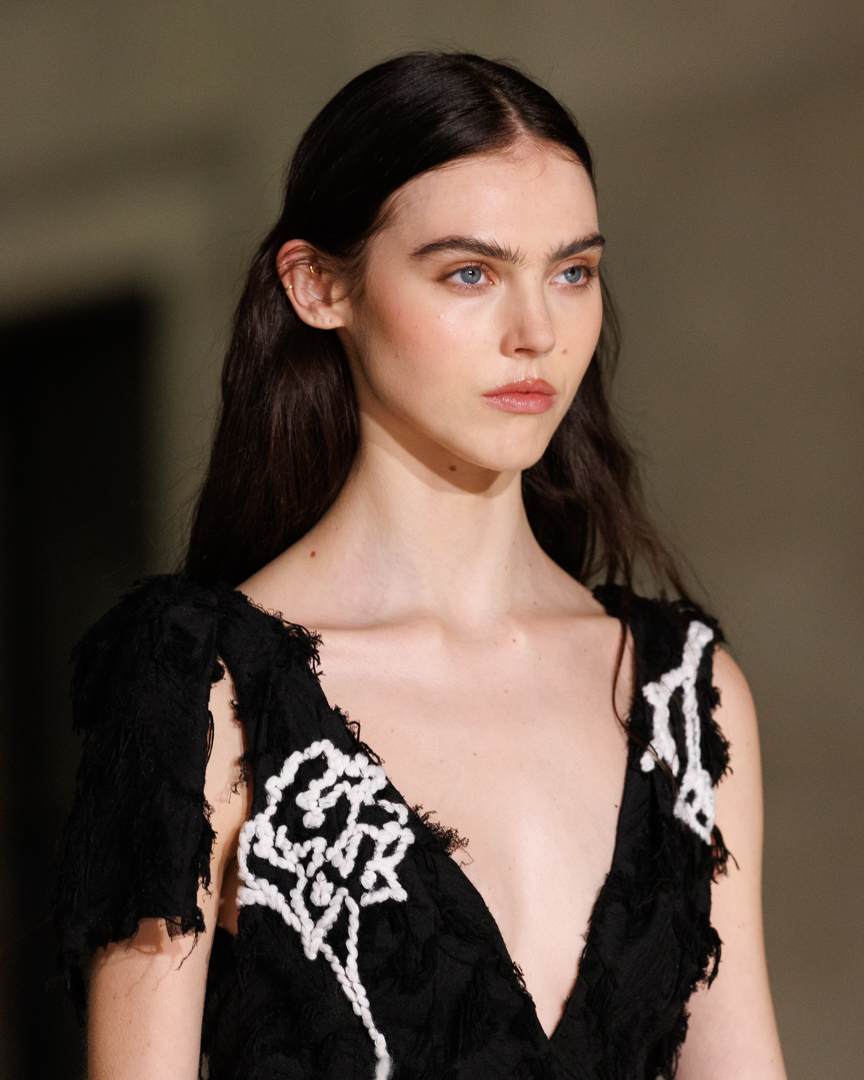 erdem-autumn-winter-2025-collection-details-40