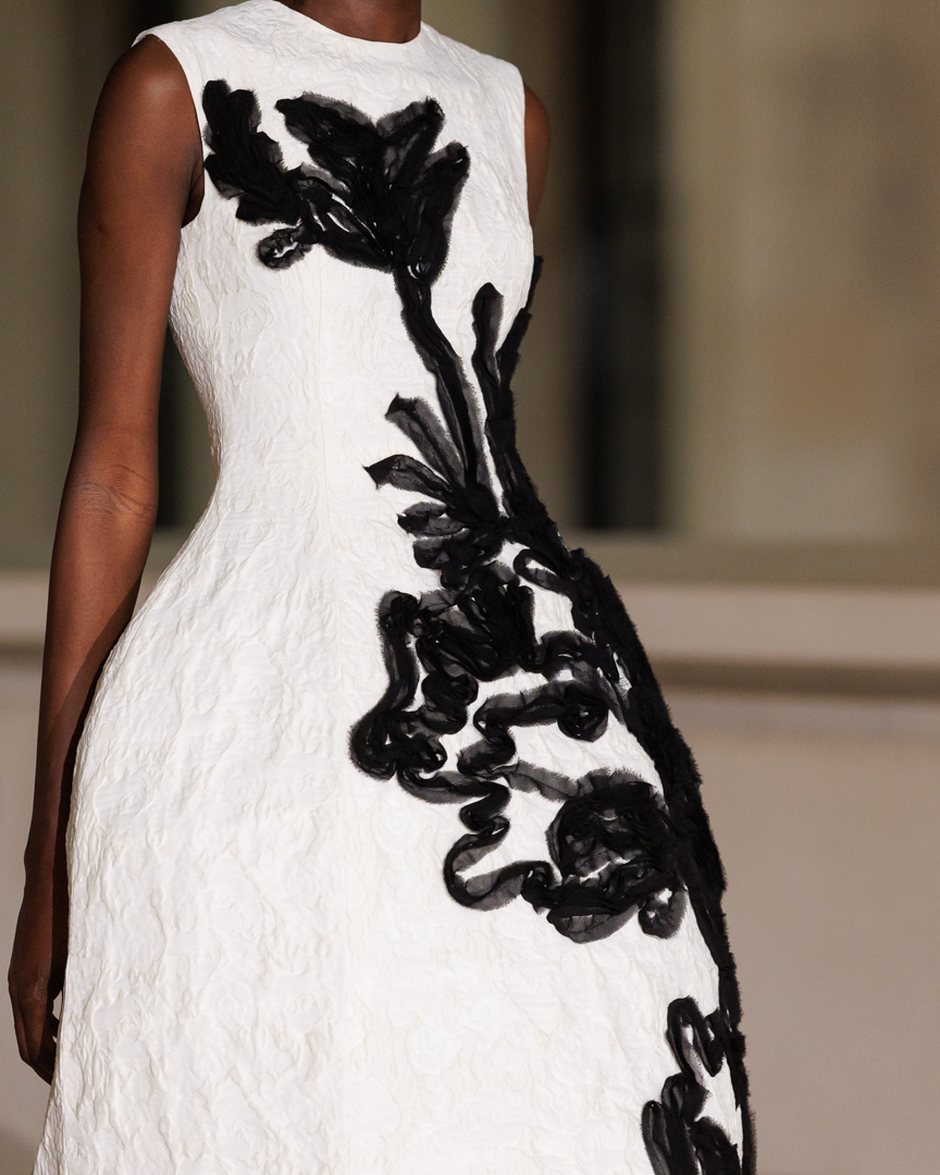 erdem-autumn-winter-2025-collection-details-44