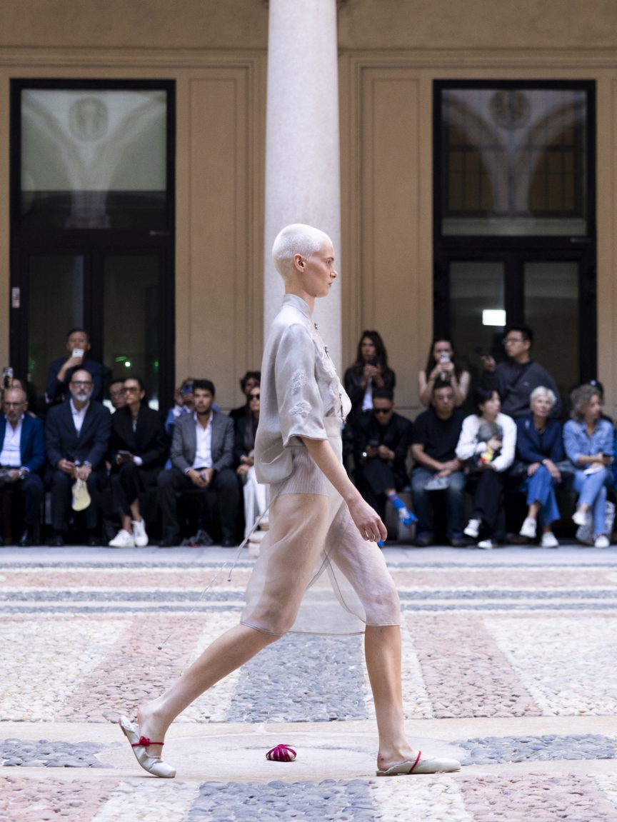 hui_ss27_laterali_013