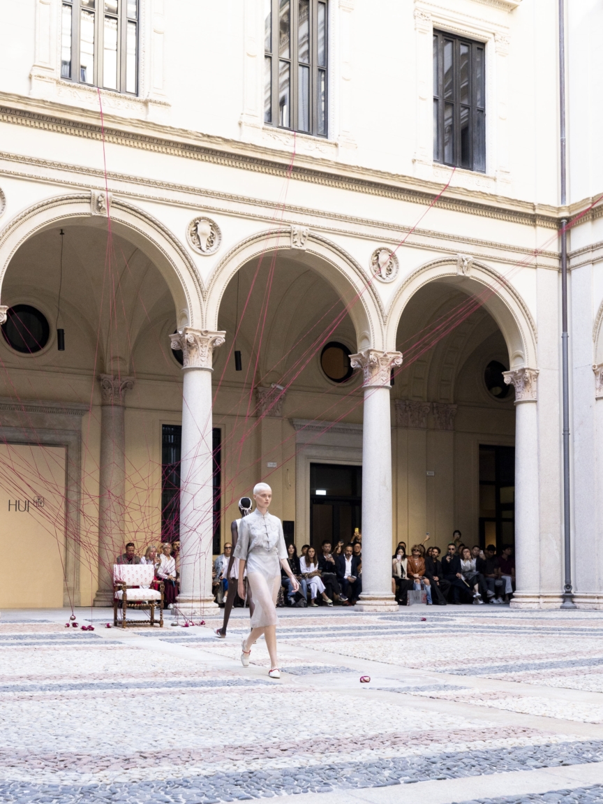 hui_ss27_laterali_052