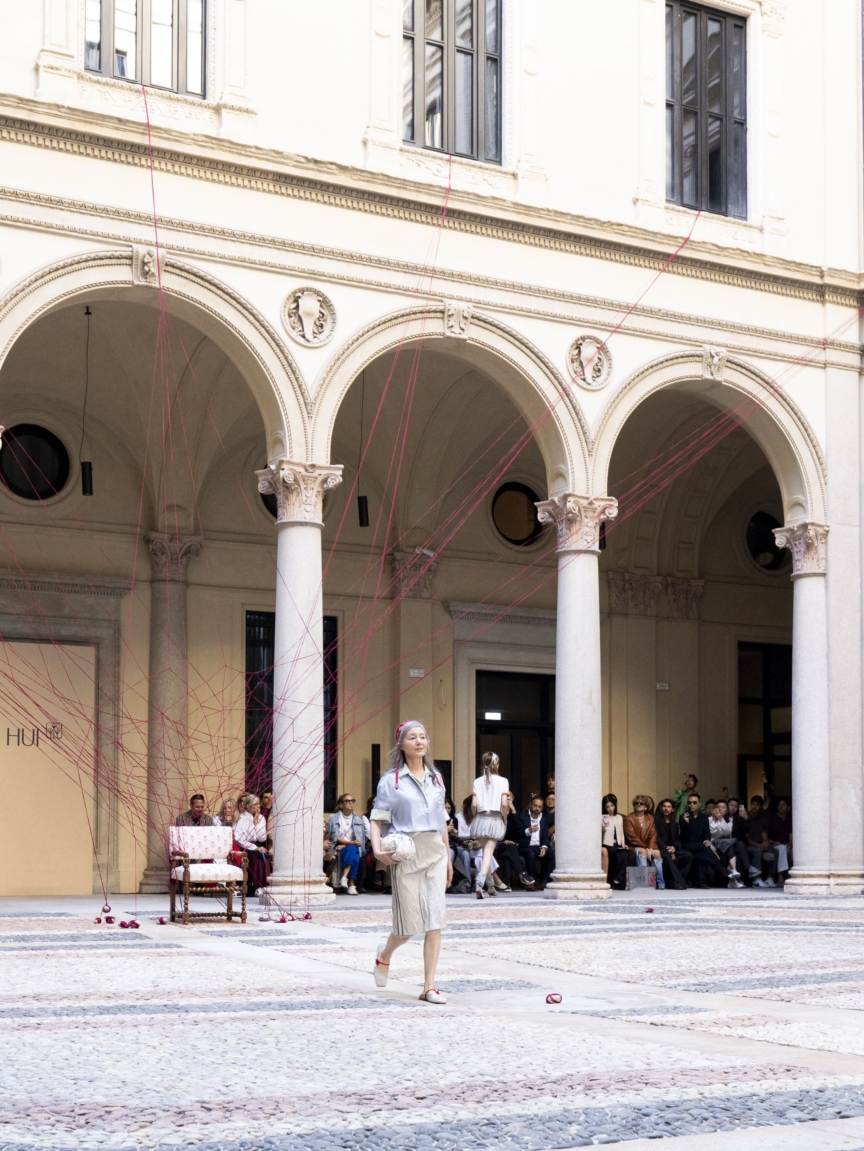 hui_ss27_laterali_057