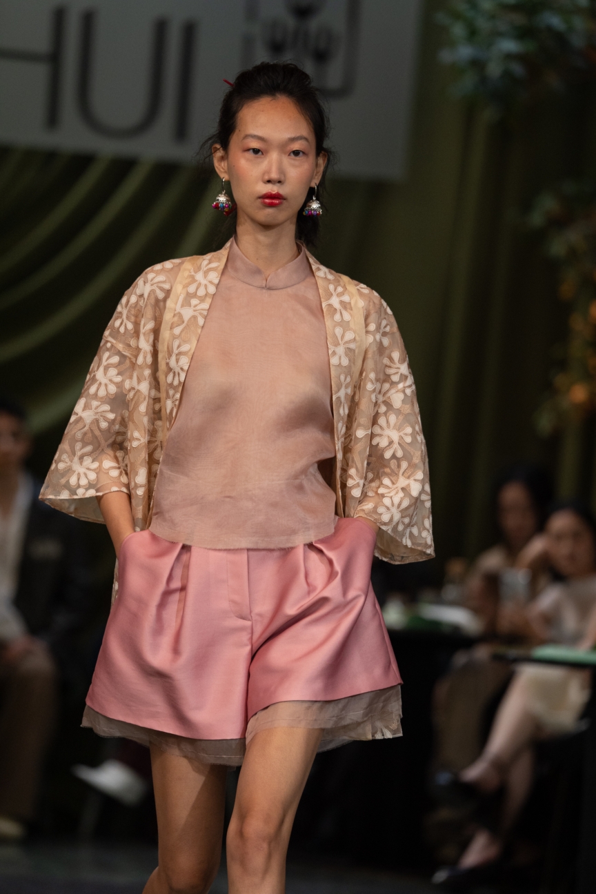 088_hui_dettagli