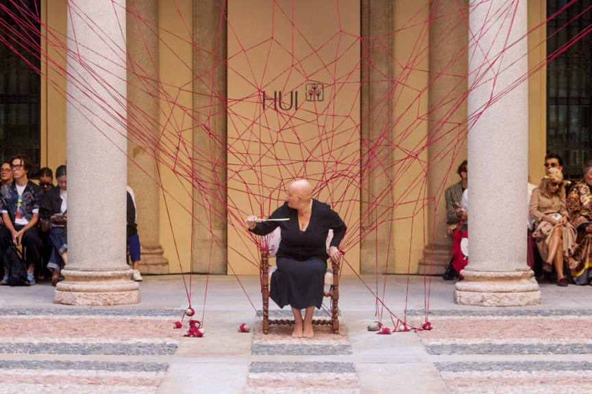 hui_ss27_performance_2x3_004