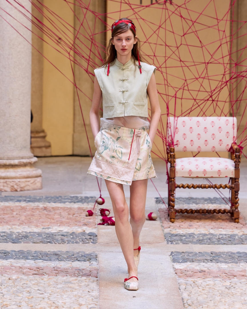 hui_ss27_runway_looks_4x5_001
