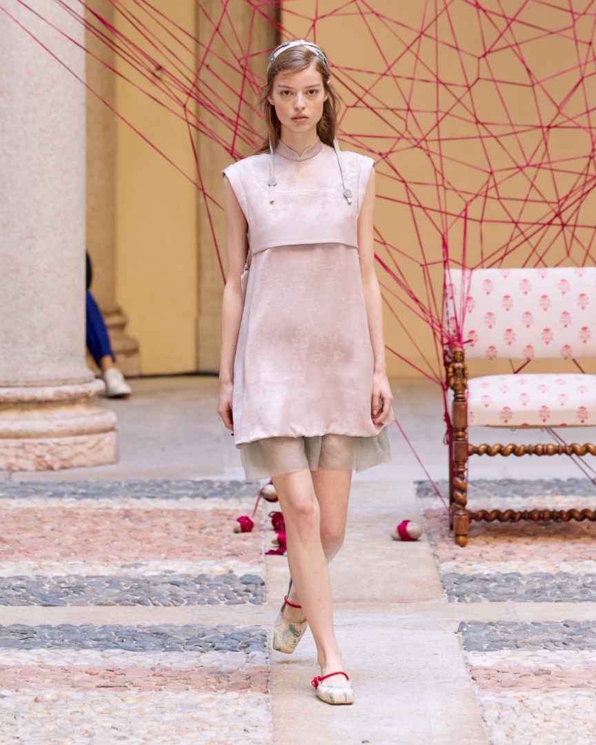 hui_ss27_runway_looks_4x5_004