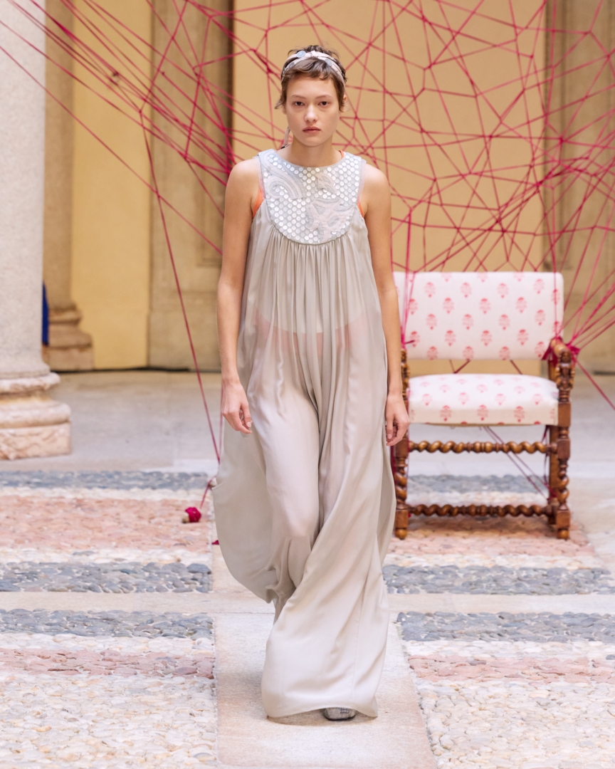 hui_ss27_runway_looks_4x5_035