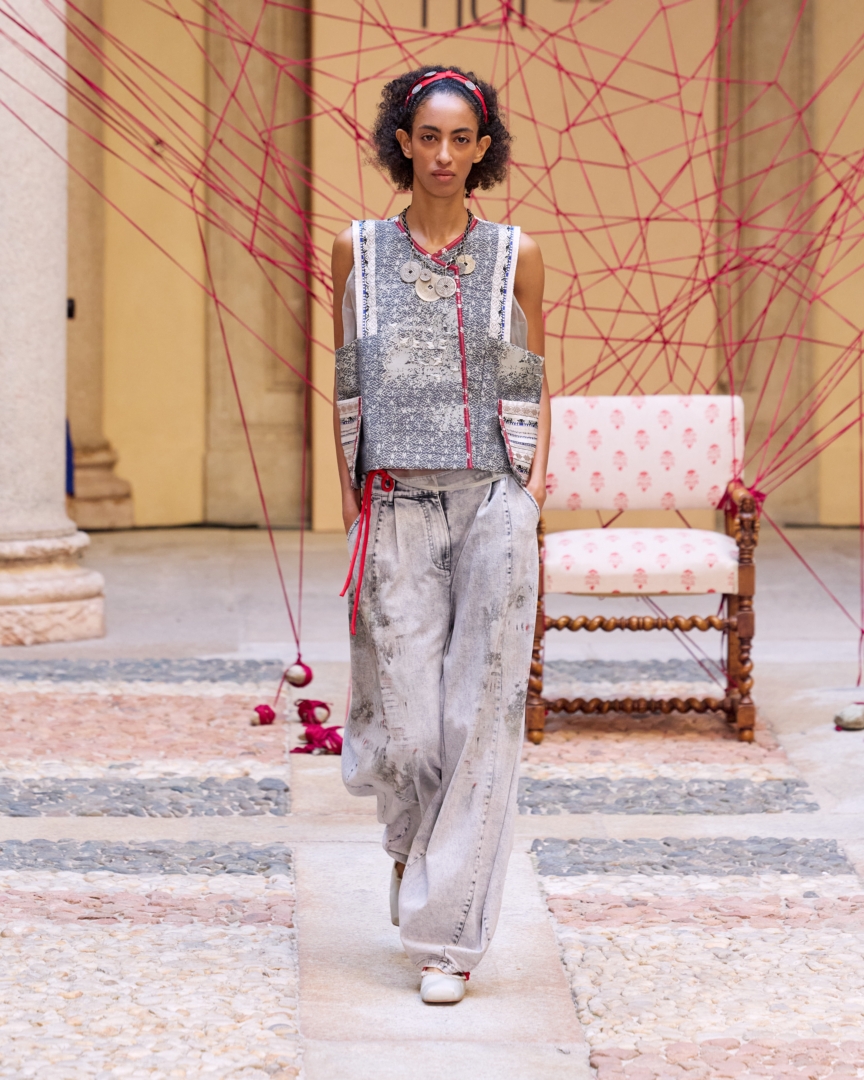 hui_ss27_runway_looks_4x5_036
