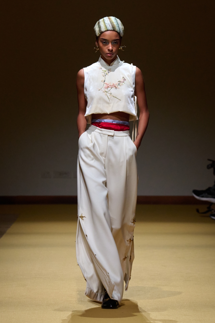 033_hui_fw26_runway_looks_2x3