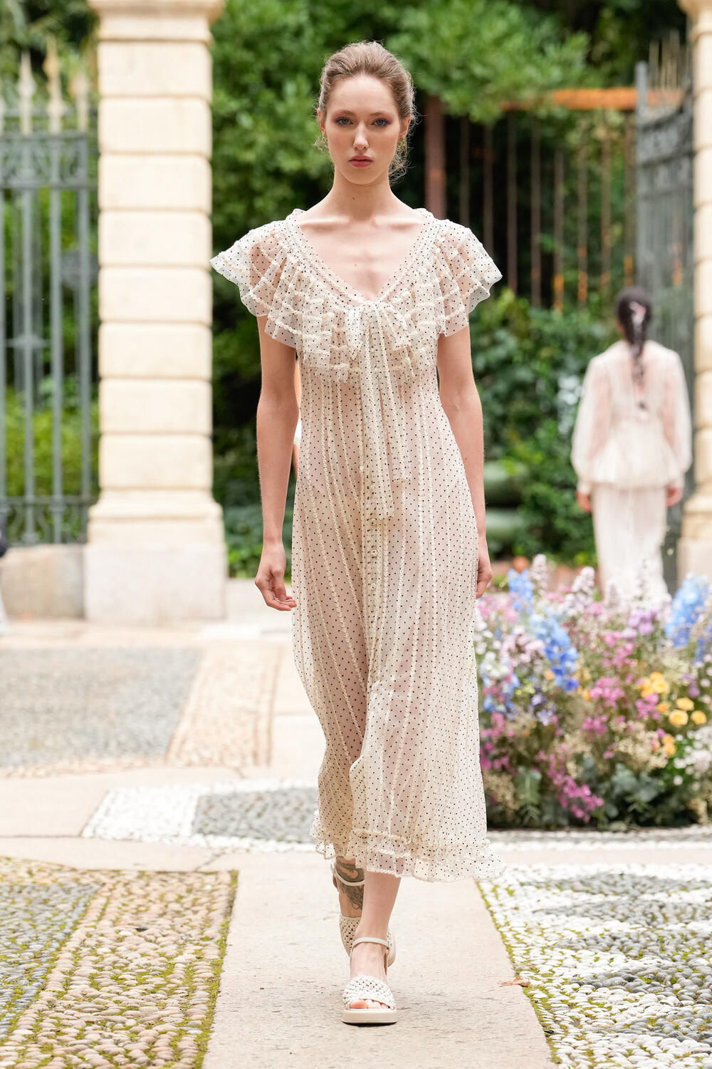 mfw-luisa-beccaria-ss-26-1-11