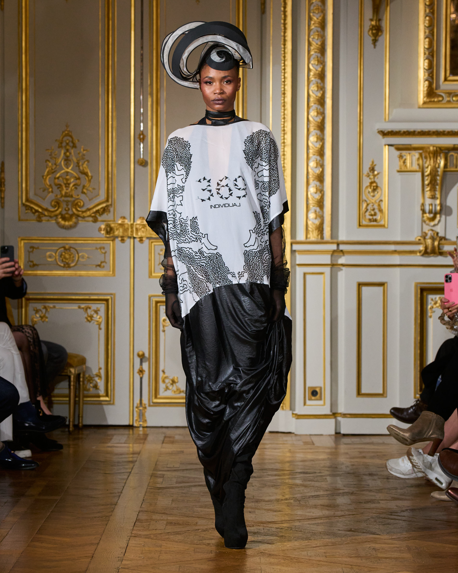 photo: Alessandro Lucioni / Gorunway.com