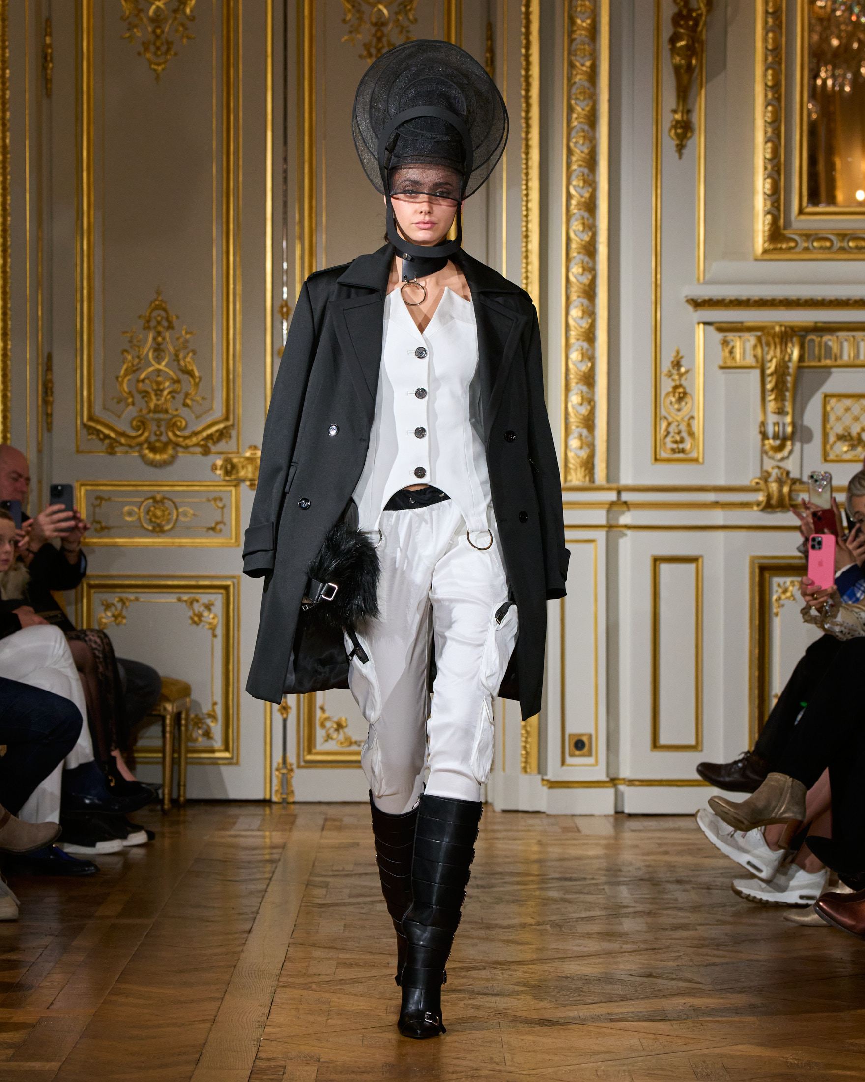 photo: Alessandro Lucioni / Gorunway.com