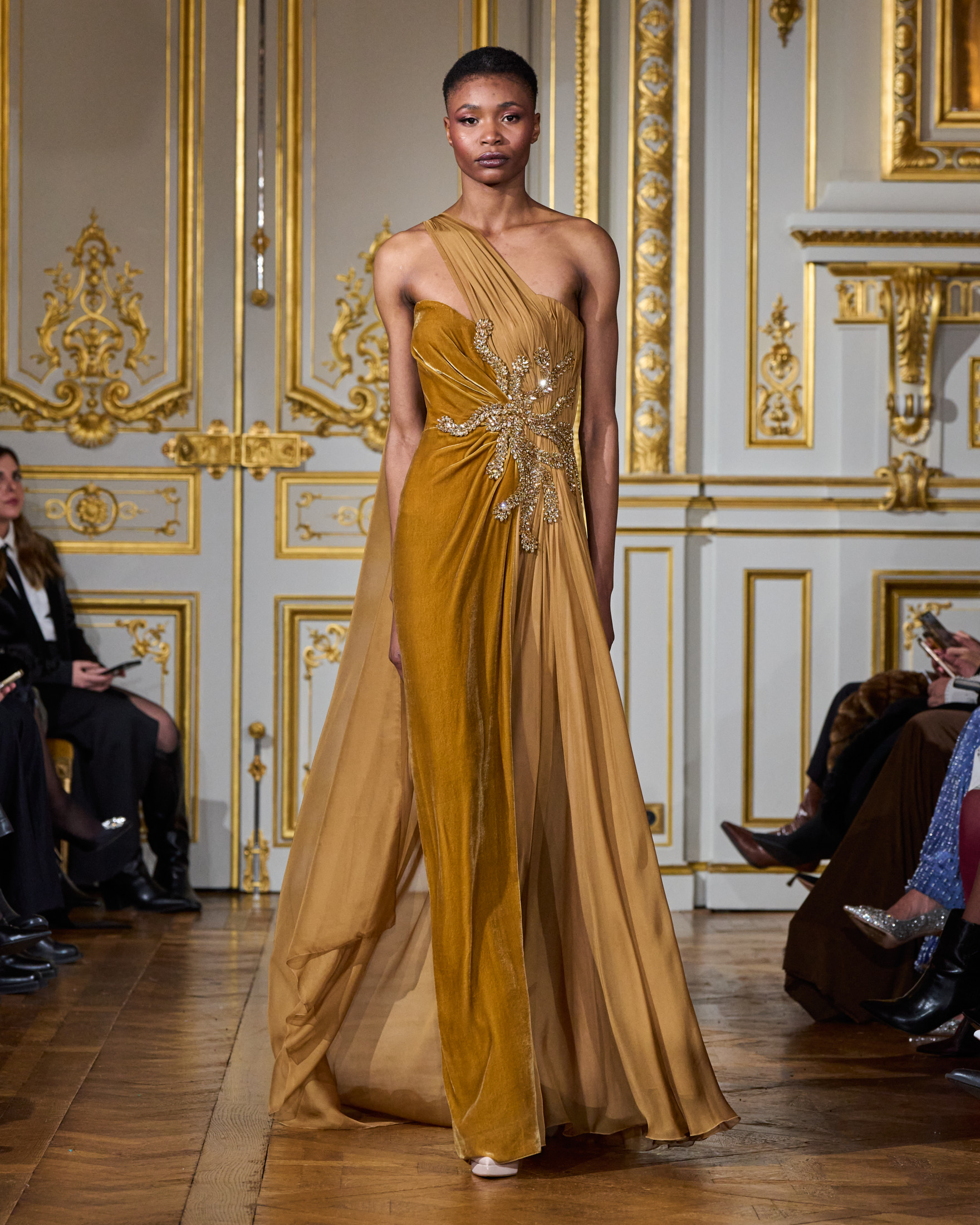 photo: Alessandro Lucioni / Gorunway.com