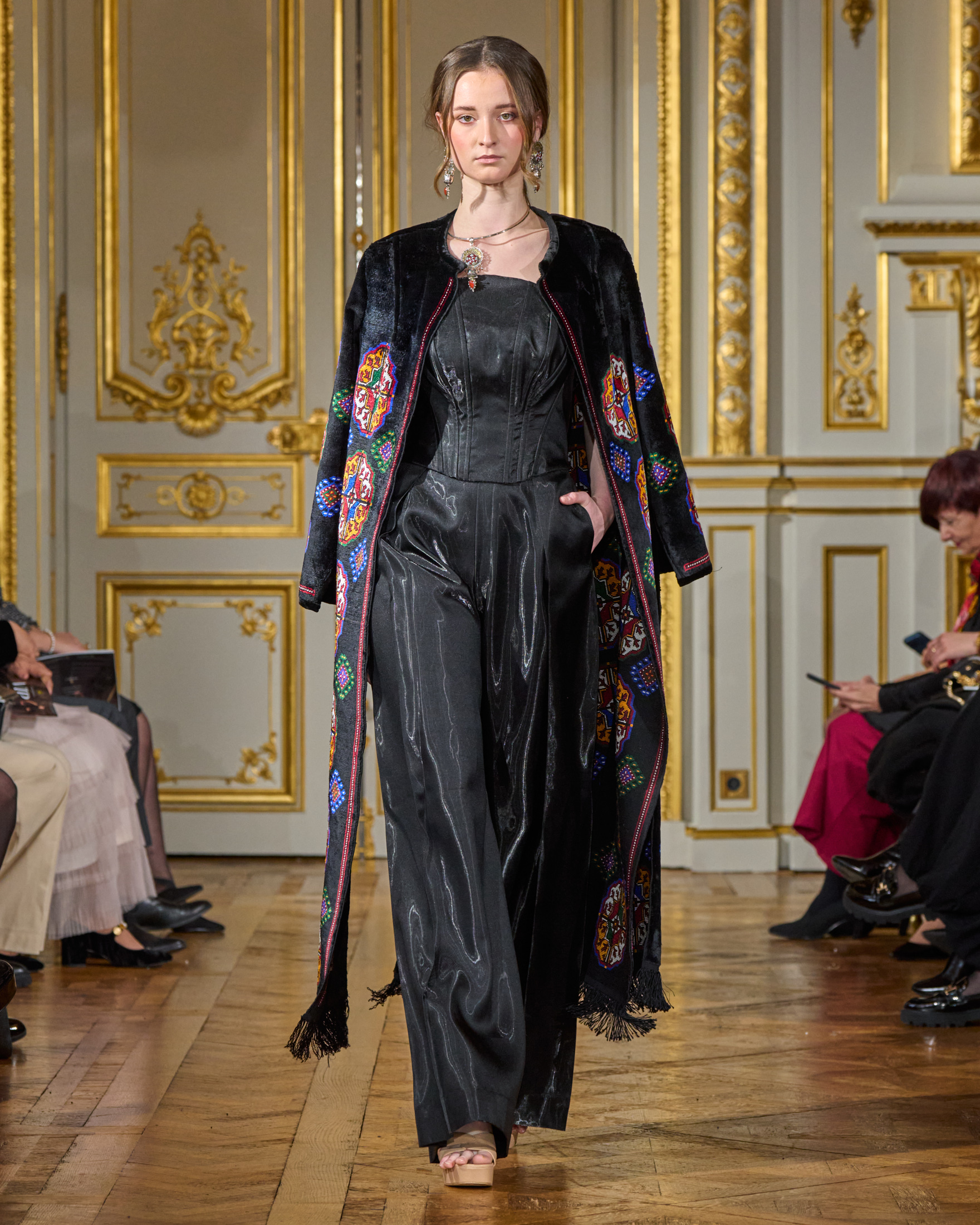 photo: Alessandro Lucioni / Gorunway.com