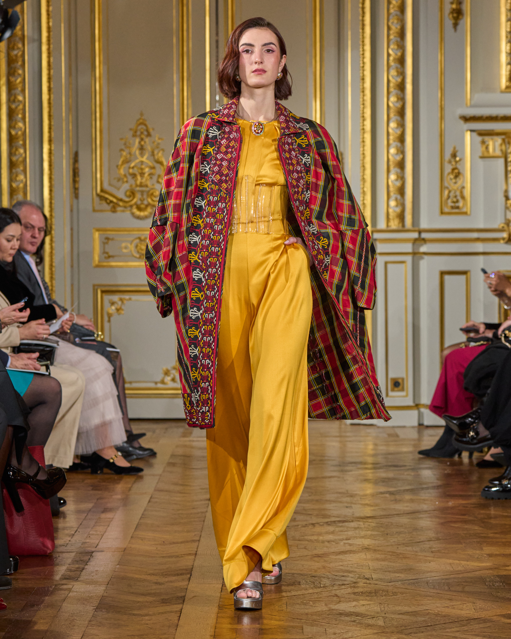photo: Alessandro Lucioni / Gorunway.com