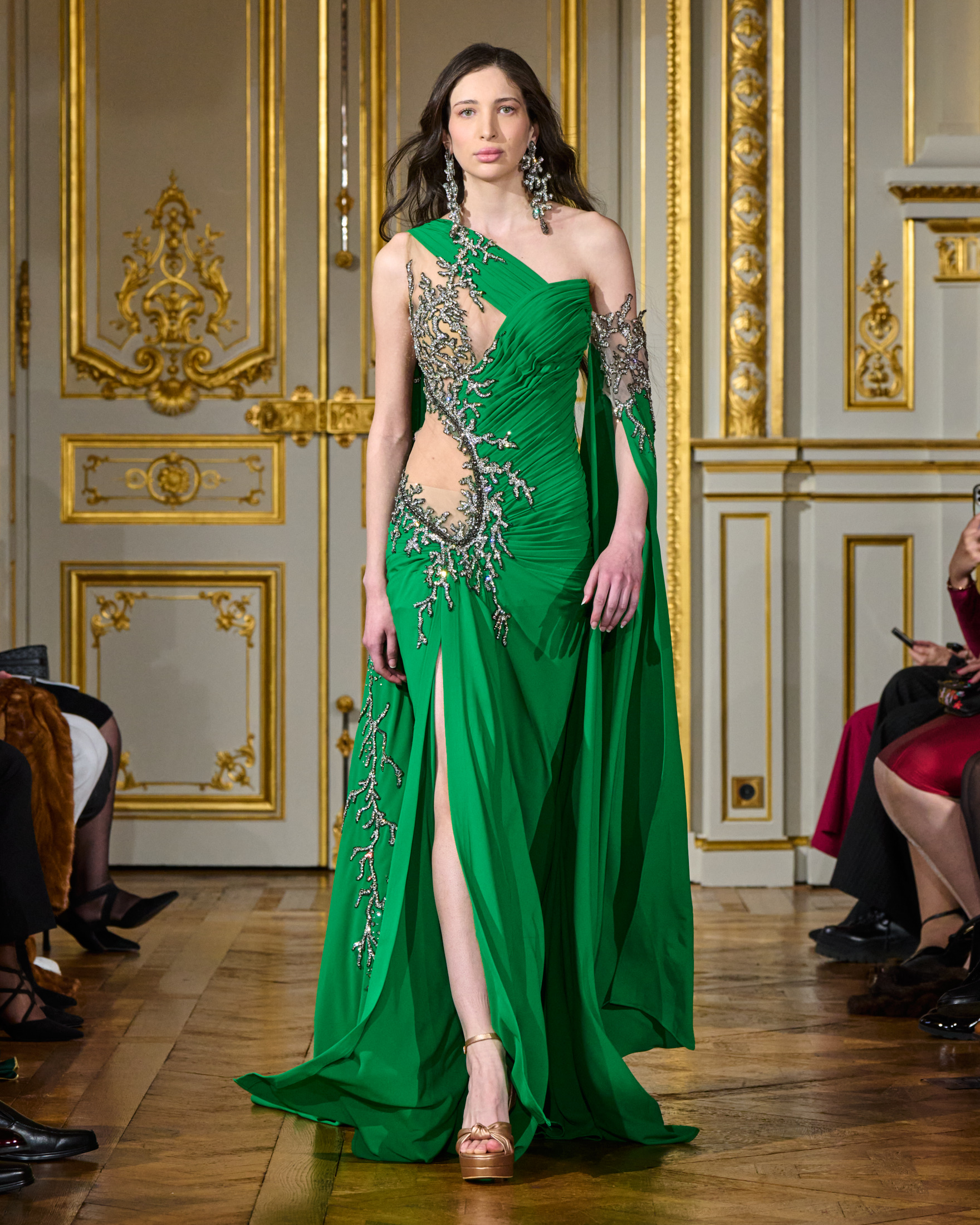 photo: Alessandro Lucioni / Gorunway.com