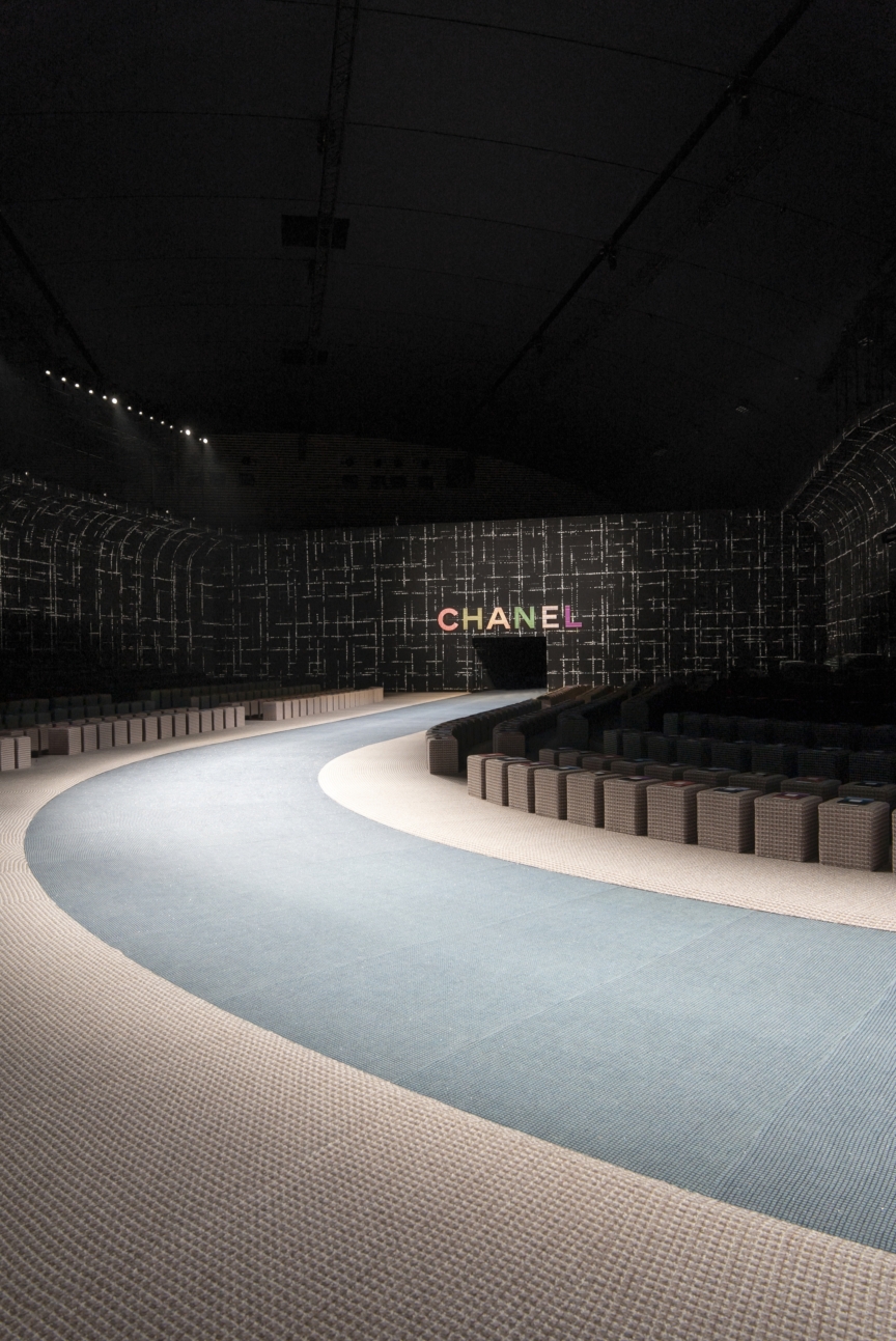 03_fw_2022-23_show_decor_pictures_copyright_chanel