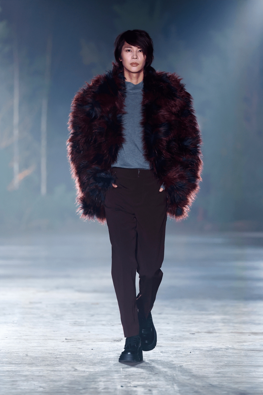 danny-reinke_aw26_runway26_by_-sebastian-reuter_getty-images_for_bfw_2-3