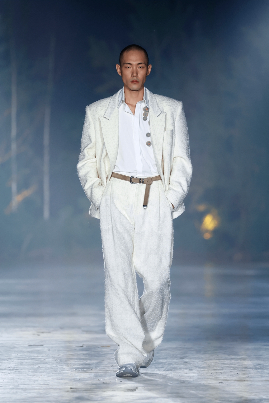 danny-reinke_aw26_runway32_by_-sebastian-reuter_getty-images_for_bfw_2-3