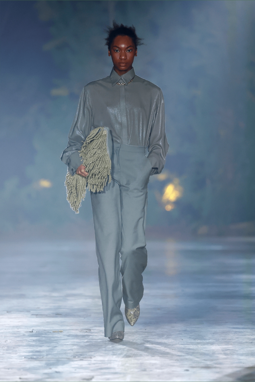 danny-reinke_aw26_runway33_by_-sebastian-reuter_getty-images_for_bfw_2-3