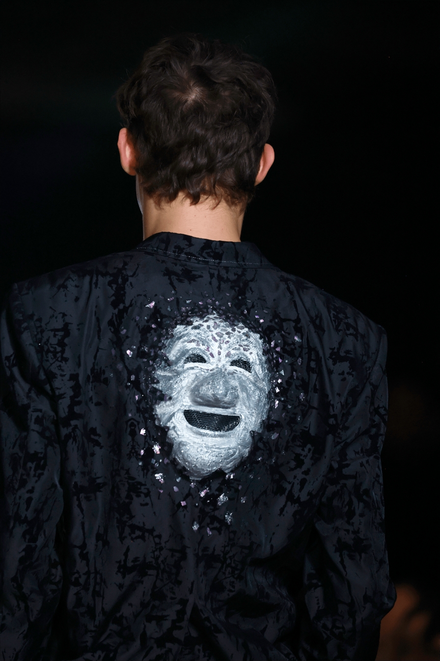 danny-reinke_aw26_runway40_by_-sebastian-reuter_getty-images_for_bfw_2-3