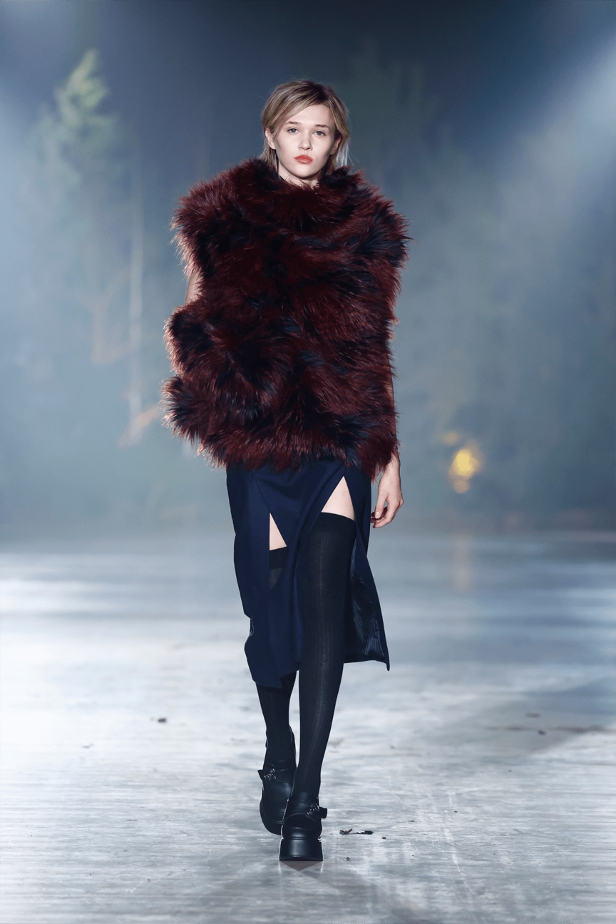 danny-reinke_aw26_runway41_by_-sebastian-reuter_getty-images_for_bfw_2-3