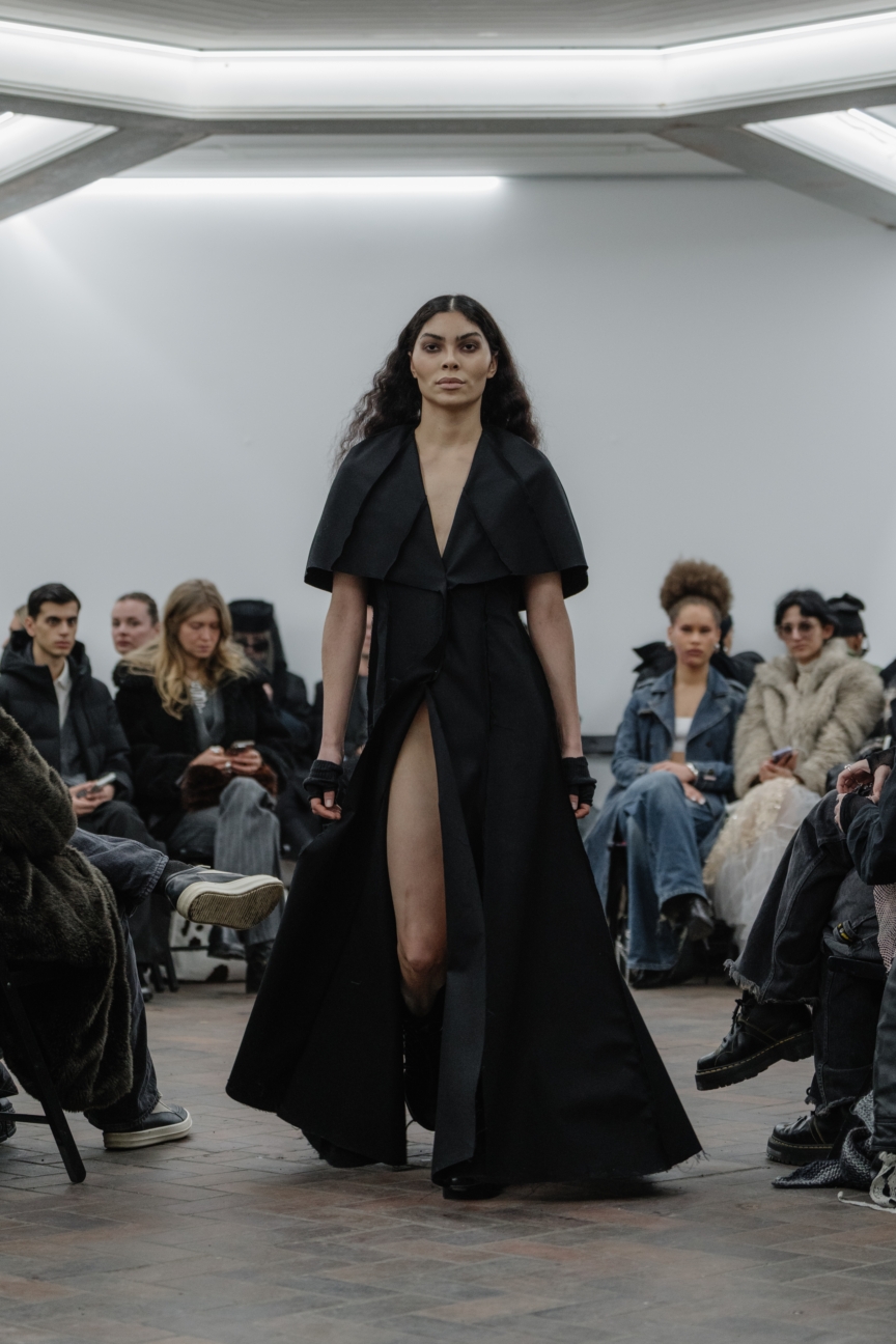 vanessabaernthol_aw26_runway1_by_-marcushartelt_for_bfw_1