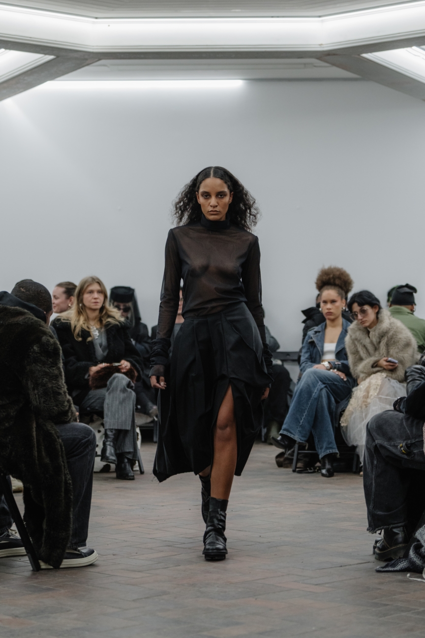 vanessabaernthol_aw26_runway1_by_-marcushartelt_for_bfw_12