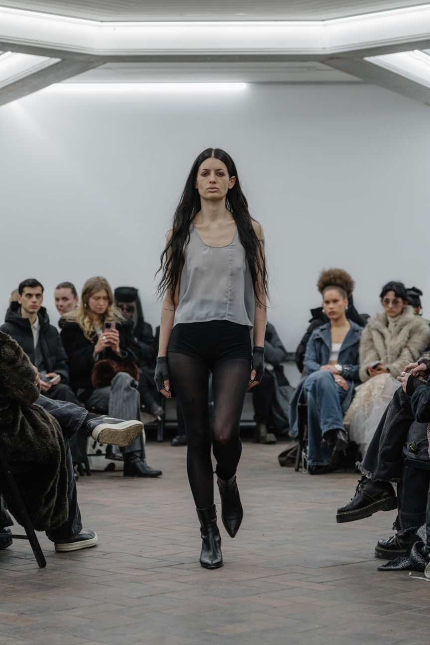 vanessabaernthol_aw26_runway1_by_-marcushartelt_for_bfw_2