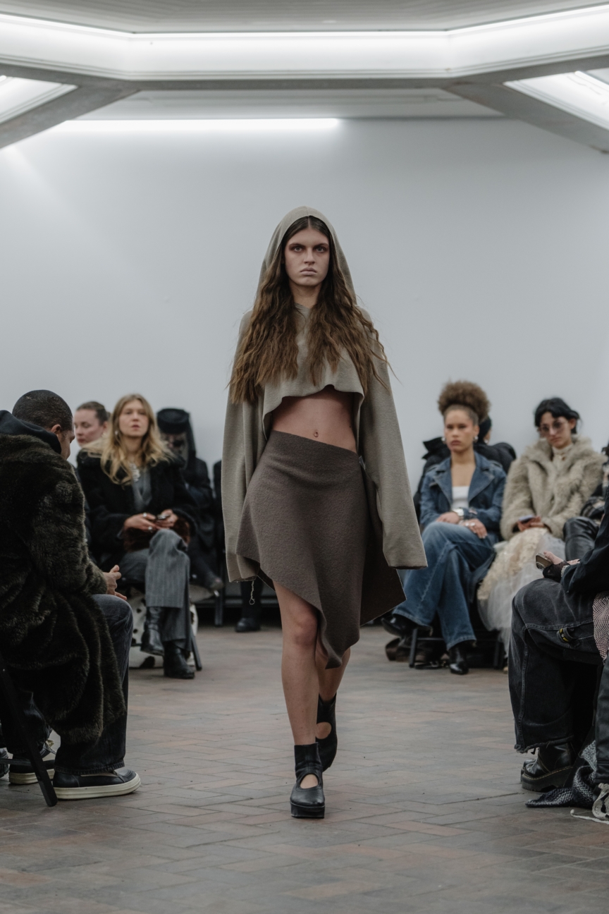 vanessabaernthol_aw26_runway1_by_-marcushartelt_for_bfw_7