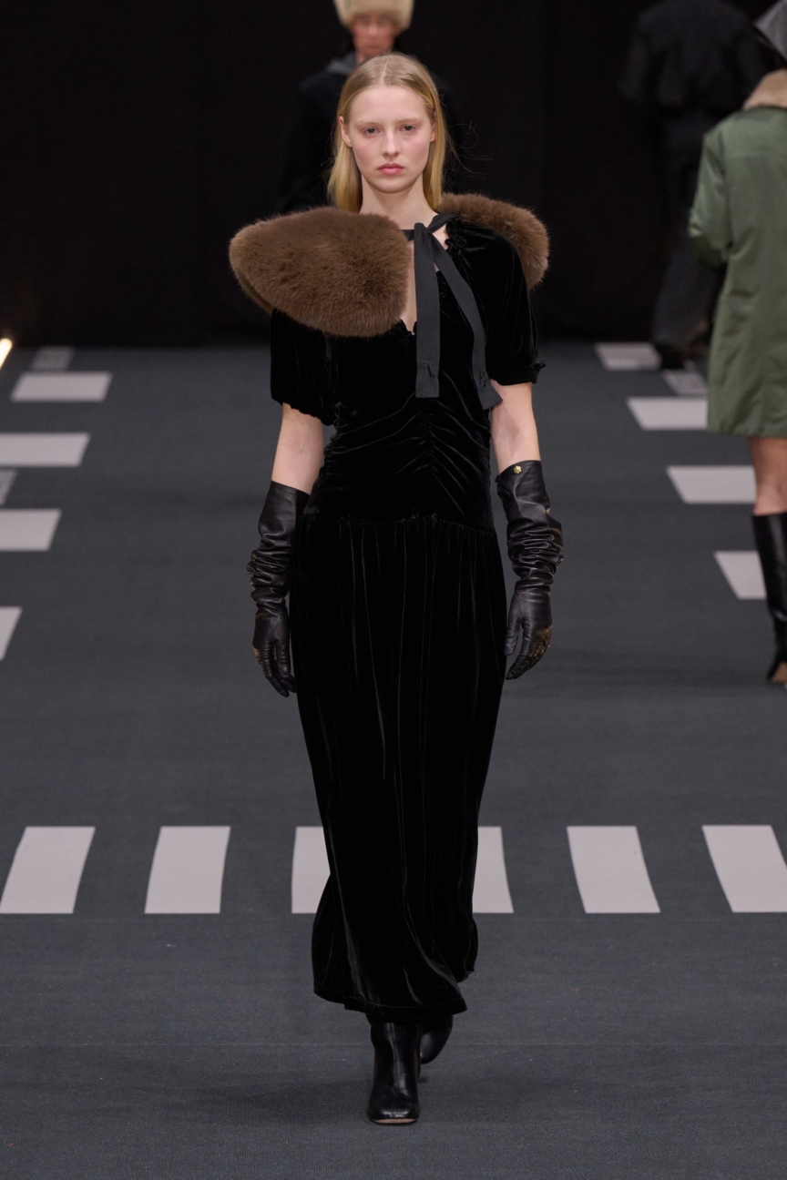 aw26-copenhagen-fashion-week-baum-und-pferdgarten-runway-2x3-james-cochrane-10