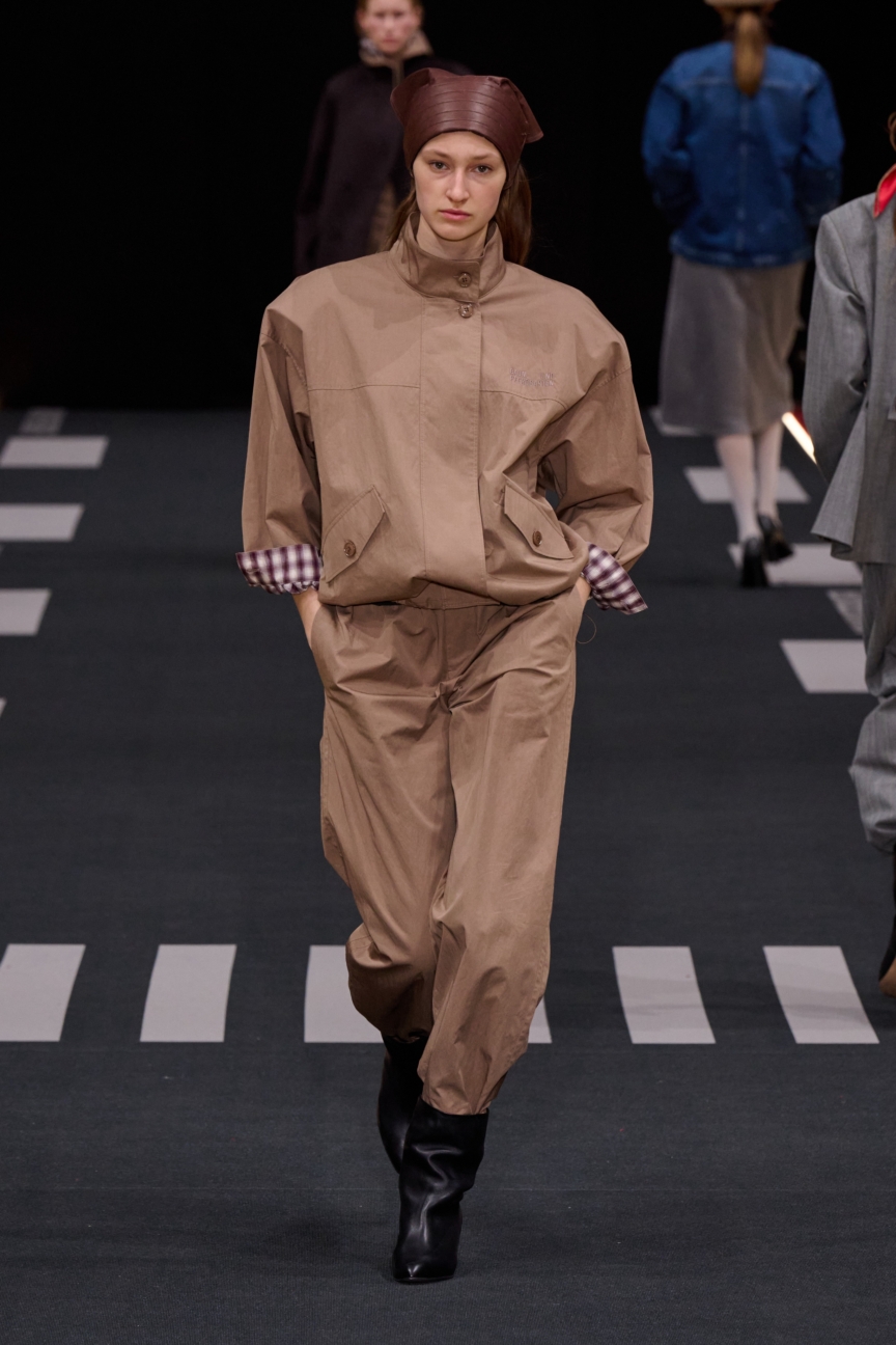 aw26-copenhagen-fashion-week-baum-und-pferdgarten-runway-2x3-james-cochrane-18