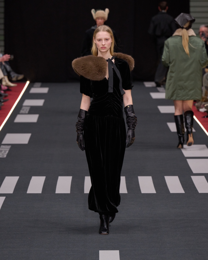 aw26-copenhagen-fashion-week-baum-und-pferdgarten-runway-4x5-james-cochrane-10