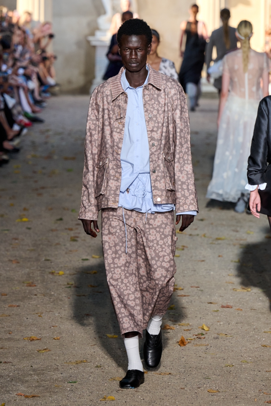 ss27-copenhagen-fashion-week-baum-und-pferdgarten-runway-2x3-james-cochrane-19