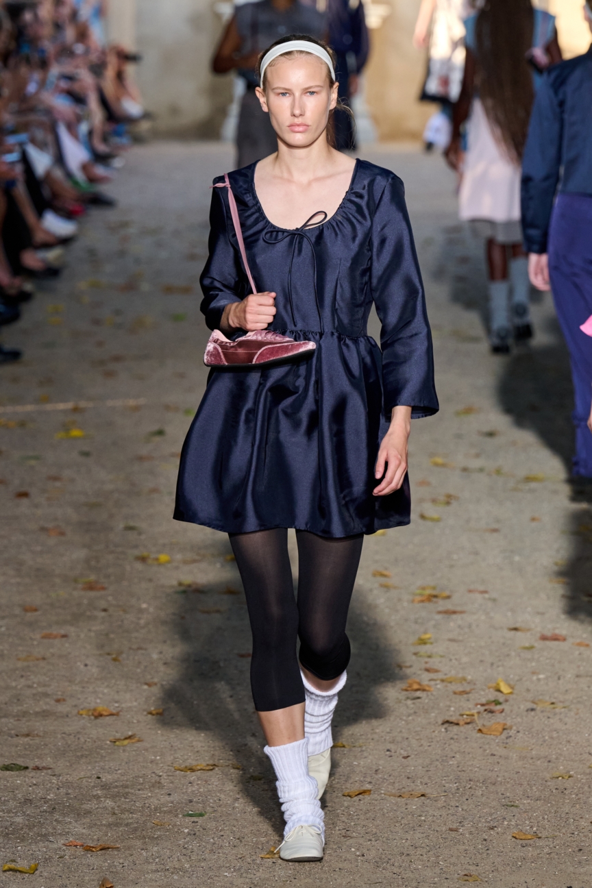 ss27-copenhagen-fashion-week-baum-und-pferdgarten-runway-2x3-james-cochrane-28