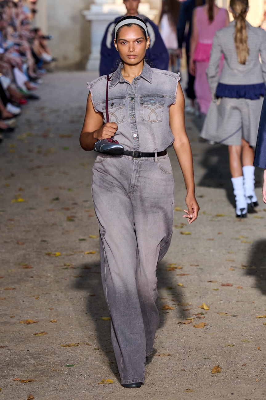 ss27-copenhagen-fashion-week-baum-und-pferdgarten-runway-2x3-james-cochrane-29