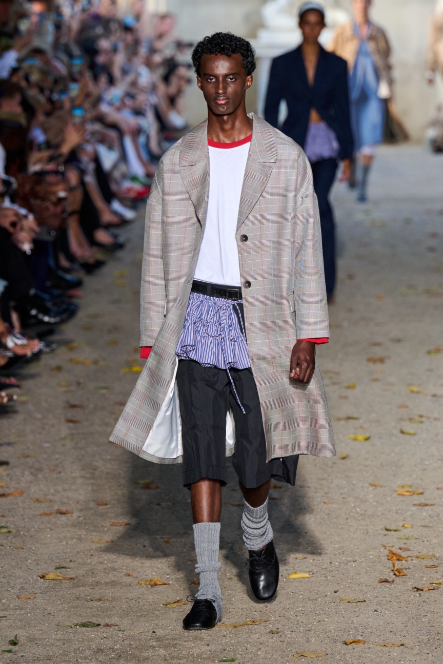 ss27-copenhagen-fashion-week-baum-und-pferdgarten-runway-2x3-james-cochrane-7
