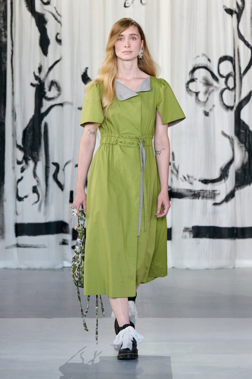 ss27-copenhagen-fashion-week-stine-goya-runway-2x3-james-cochrane-13