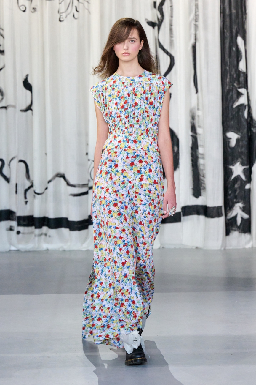 ss27-copenhagen-fashion-week-stine-goya-runway-2x3-james-cochrane-19