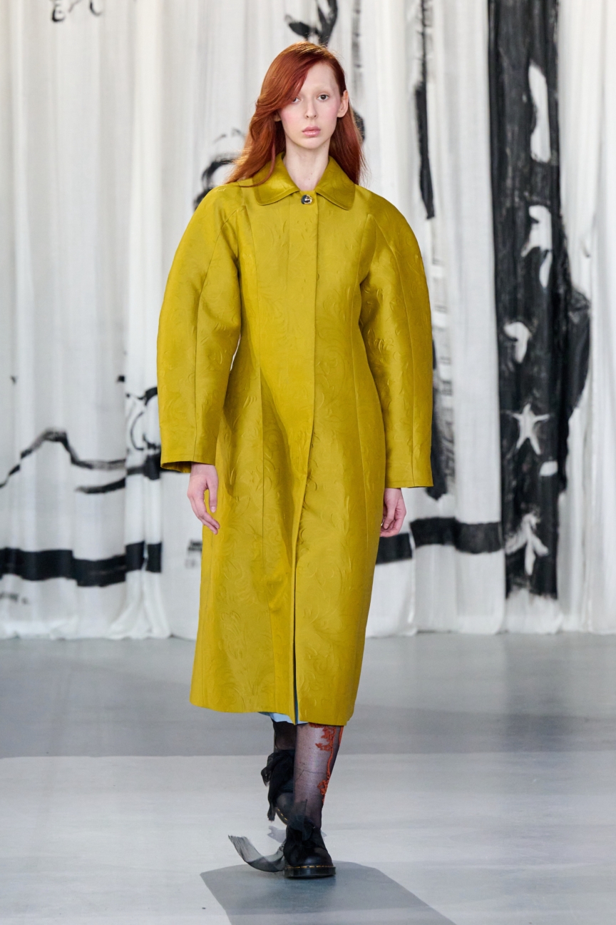 ss27-copenhagen-fashion-week-stine-goya-runway-2x3-james-cochrane-23