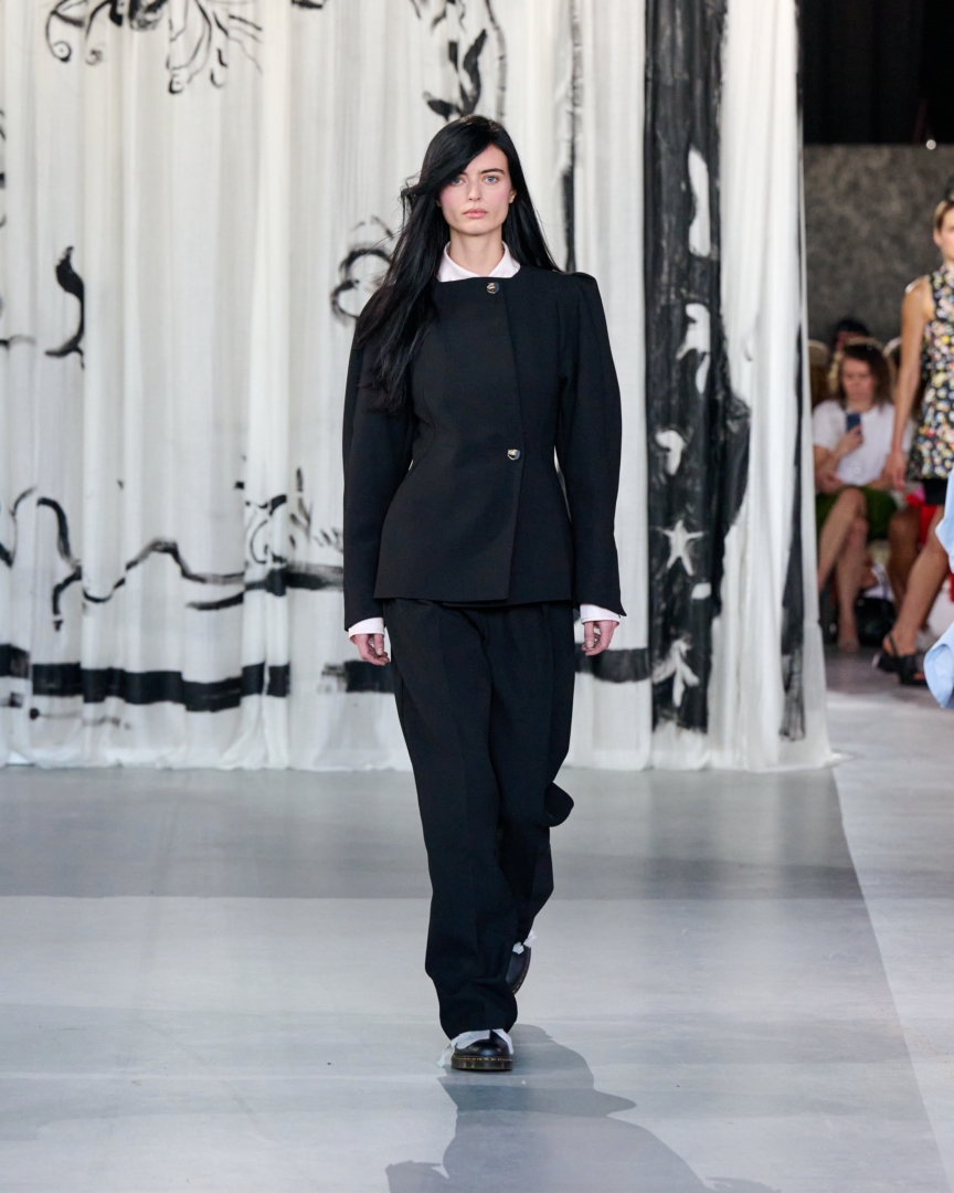 ss27-copenhagen-fashion-week-stine-goya-runway-4x5-james-cochrane-16