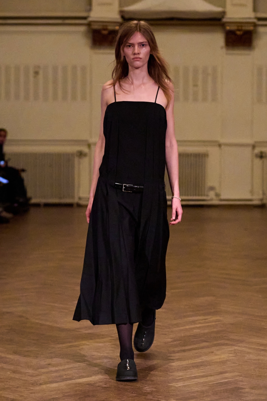 aw26-copenhagen-fashion-week-anne-sofie-madsen-runway-2x3-james-cochrane-10